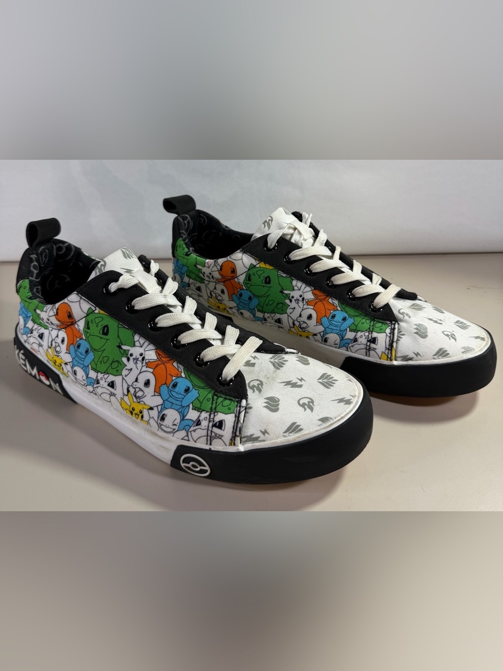Pokemon Shoes Mens 8.5 Ground Up Low Top Sneakers Canvas Pikachu & Friends